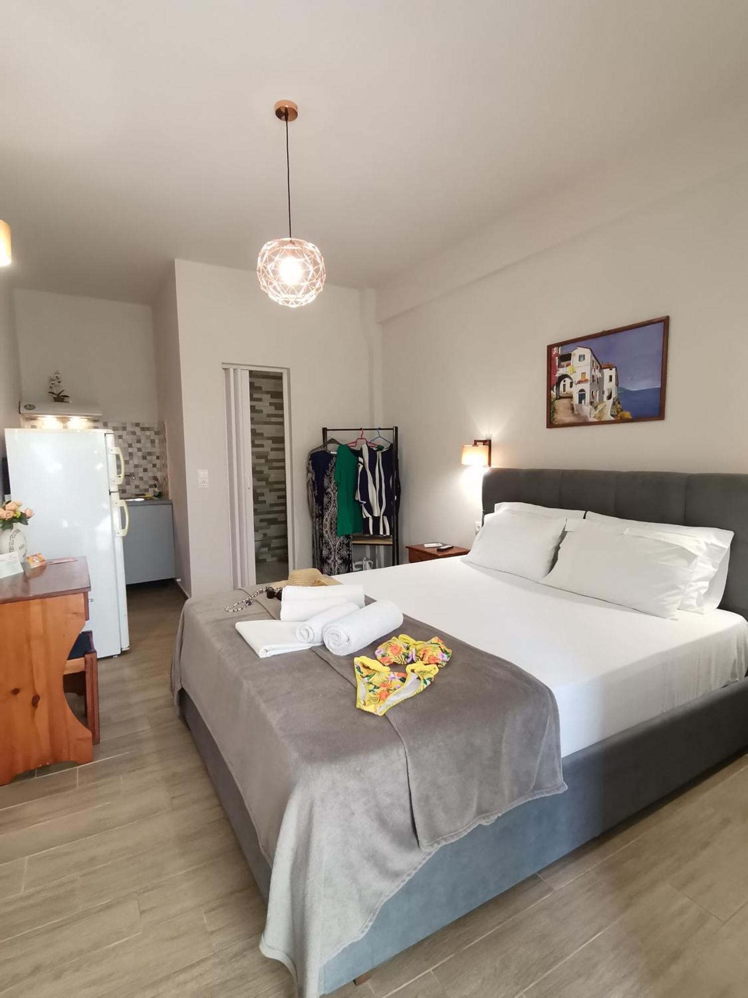 Studios Lia Adults Only -Fully Renovated Chrysi Ammoudia Exterior photo